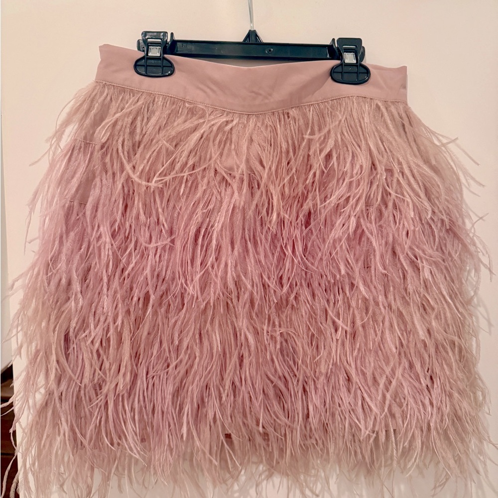 Gorgeous Pinky-Mauve Feather Skirt *With Tags*